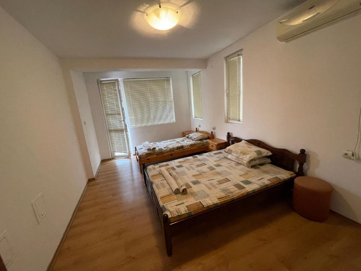 Hotel Orange House Sozopol Esterno foto